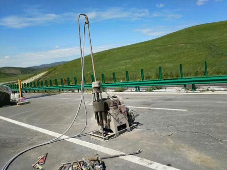 蒸湘公路地基基础注浆加固